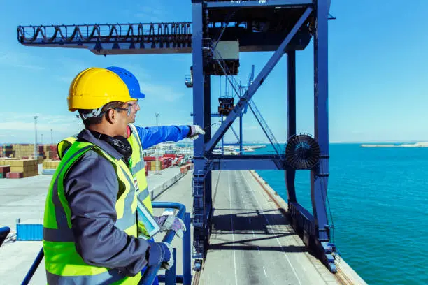 Cómo la seguridad en los puertos protege mercancías, personas e infraestructura
